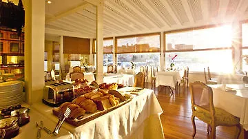 Albatroz Seafront Hotel 5*